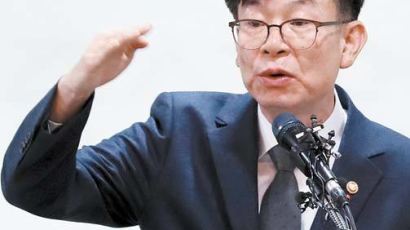 김상조 위원장, ‘하도급대책’ 자리서 도요타 언급하며 압박