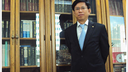 [2011 전문변호사를 만나다] ‘강동규 변호사’, 부산시민의 행복한 삶을 지키다