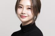 [디시人터뷰] 트롯계의 바비인형, ´트롯 바비´ 홍지윤  