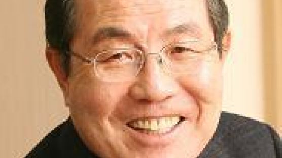 한국콜마 윤동한 회장, 한국금융연구센터 이사장 선출