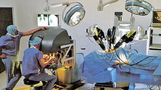 로봇수술 500만원 비싼데 효과는 복강경과 비슷?