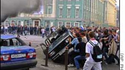 러시아서 축구 폭동… 1명 사망