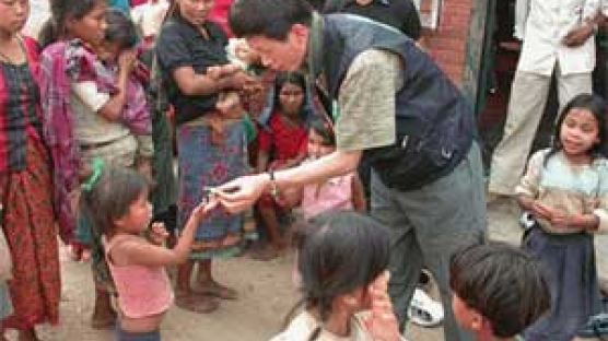 [열린사회 NGO] "네팔 인재양성" 꿈을 심는다