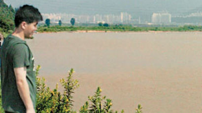 낙동강 180km는 '황토강'