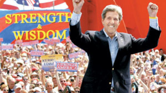 [미국 대선 2004] 케리 외교 정책 "강한 미국" 부시와 골격 비슷