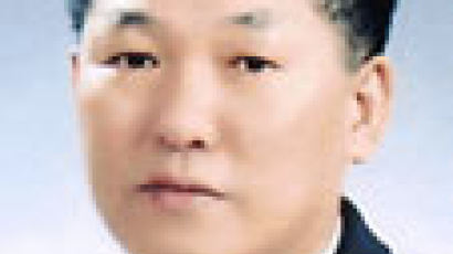 박홍수 농림부 장관…이장 출신으로 농민운동 투신