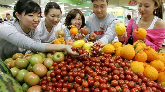 [사진] 농약 없는 과일 고르세요