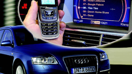 [사진] '아우디에서 삼성 휴대전화로 음악 듣는다'