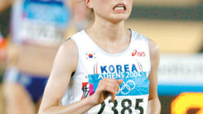 "올해 여자 마라톤 3분 앞당긴다"
