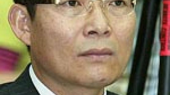 김일병 변호인 "잘못된 부대관리가 범죄 만들었다"