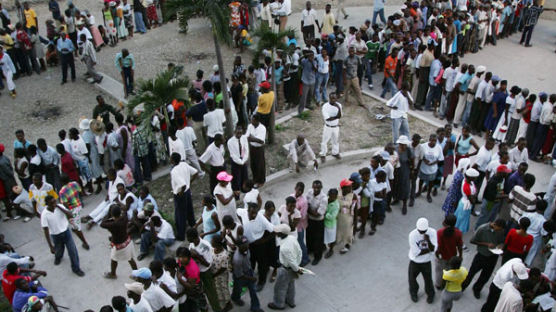 [사진] 아이티 대선 투표 열기