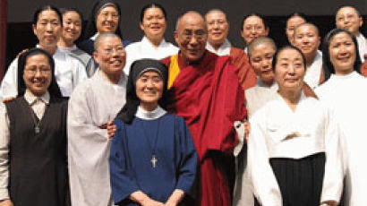 달라이 라마 "다른 종교 간 영혼의 체험 교환해야"