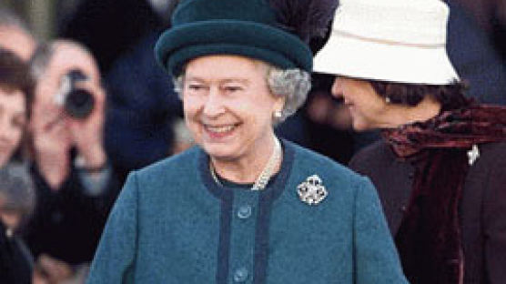 엘리자베스 여왕, 영국서 180번째 부자