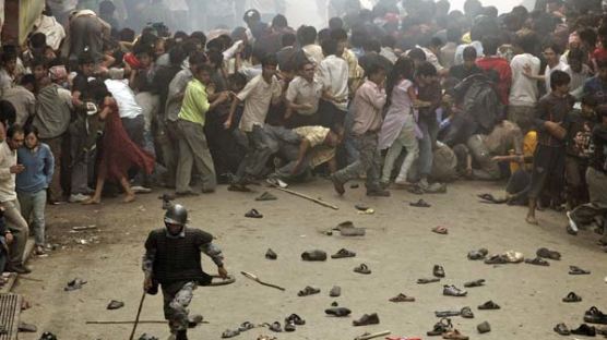 [사진] 네팔 시위 확산