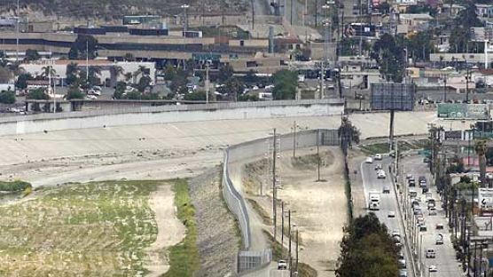 [사진] 미·멕시코 국경 장벽 건설