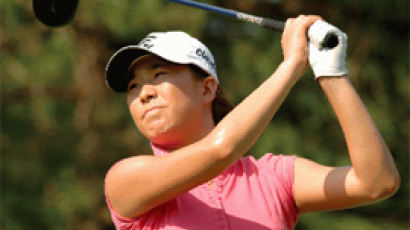 안시현 7언더로 단독 선두… 한국여자, 4개 대회 연속 우승?