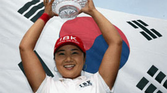 한국여자 골퍼, 4개 대회 연속 V