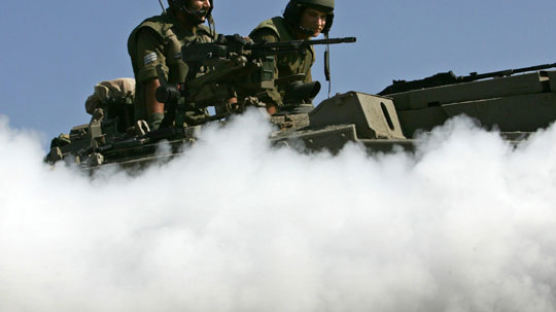 [사진] 탱크가 아닌 구름을 탄 듯