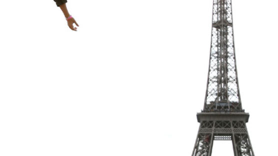 [사진] '에펠탑보다 더 높이'