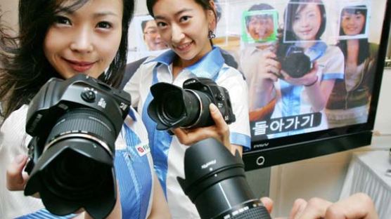 [사진] 후지필름, 신개념 인공지능 카메라 S6500선보여