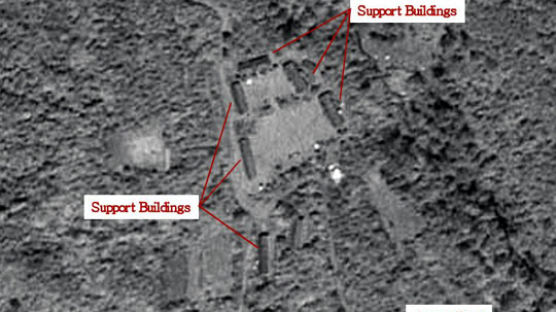 [사진] 미국 군사전문지가 공개한 북 핵실험 가능 지역 위성사진