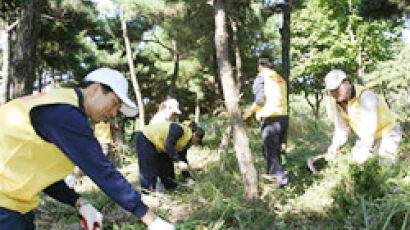 [기업나눔경영] 신입사원부터 자원봉사는 필수