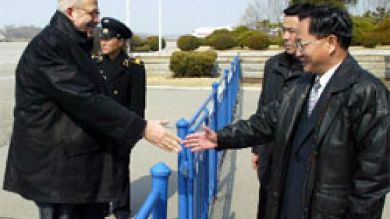 "영변 핵시설 가동 중단 징후 없다"