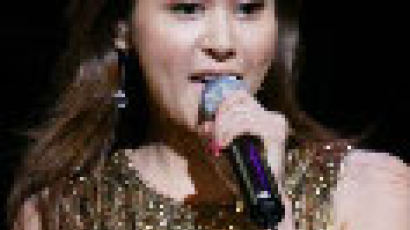 가수 아이비, 김아중 '아베 마리아' 불러 화제