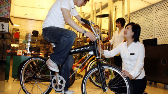 [사진] 1대 150만원 … 자전거? 자전차!