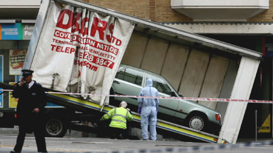 [사진] 런던 폭발물 제거 소동