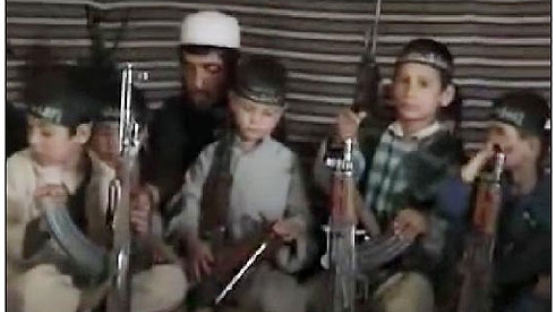 알카에다, 6살짜리 테러리스트 키운다