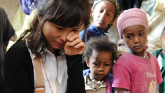 공지영 ‘아프리카서 희망 찾기’ ② 에티오피아 빈민가