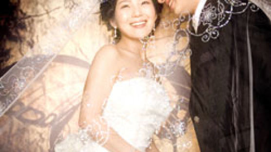 개그우먼 김현희, 24일 동갑내기 사업가와 결혼
