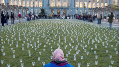 [사진] 미군 희생자, 4000개의 촛불