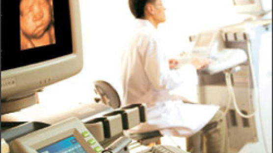 [2008한국서비스대상] 메디슨, 의료시설 낙후지역 찾아 진단기기 기증·봉사 앞장