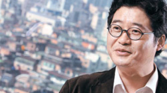 ‘일제강점기 문화’ 영화 붐 일으킨 전봉관 KAIST 교수