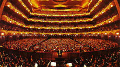 뉴욕 메트로폴리탄 오페라 R석 티켓을 단돈 3만 7000원에!