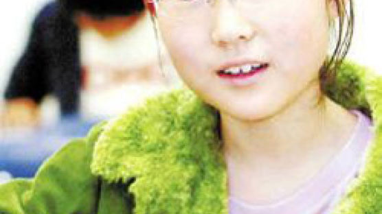 10살에 대학가는 천재소녀 김조안 양 '핵물리학자 되어 지구 살릴래요'