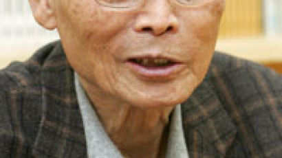 89세 시인, 고향서 한국시조 부흥을 노래하다