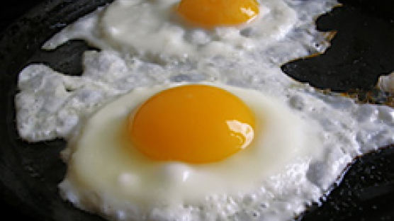 계란 프라이 많이 먹으면 고혈압 예방