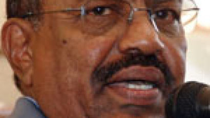 ‘다르푸르 학살’ 수단 대통령 체포되나