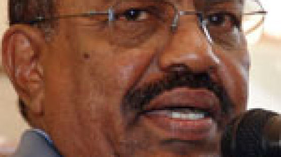 ‘다르푸르 학살’ 수단 대통령 체포되나