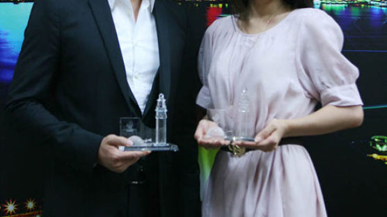 [사진] 홍콩관광청 홍보대사로 위촉된 박시후와 조수아