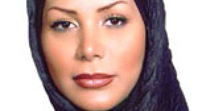 이란 시위 중 희생된 네다는 26세 철학과 여대생