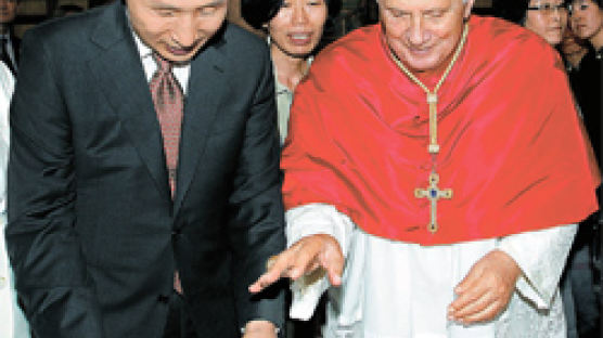 교황, “식량난 겪는 북한 주민 위해 모든 기여할 것”