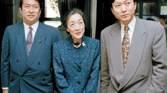 일본 정계의 ‘대모’ 하토야마 어머니 야스코