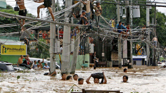[사진] 필리핀 대홍수 … 한국인 1명 포함 144명 숨져