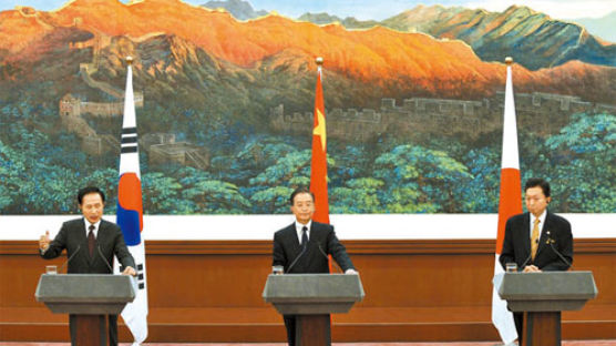 원자바오 “김정일, 南과 관계 개선 의지”