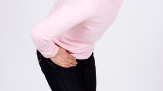 엉덩이 관절이 아프다면, 퇴행성 고관절염?