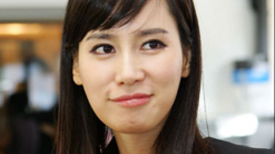 이혜원 '성형 논란'에 '자살' 관련 글 남겨